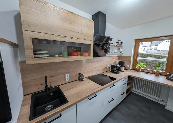 Evelyne Apartament *